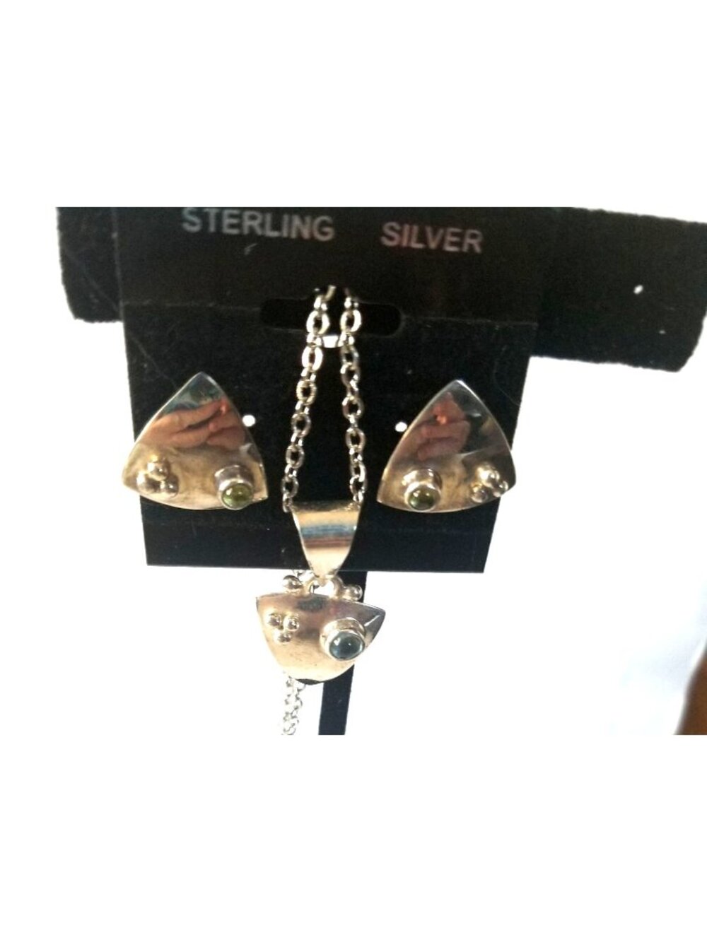3 Pcs Topaz Earrings Necklace Silver  7.8 gr 37 ct  1.5 x 2 cm 2.5 cm  x 3 cm  1